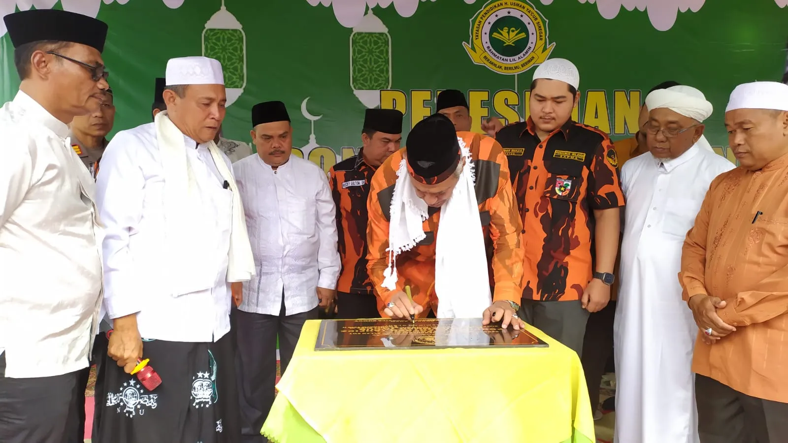 Kodrad Shah Resmikan Ponpes Tahfiz K.H.Muhammad Ya'cub