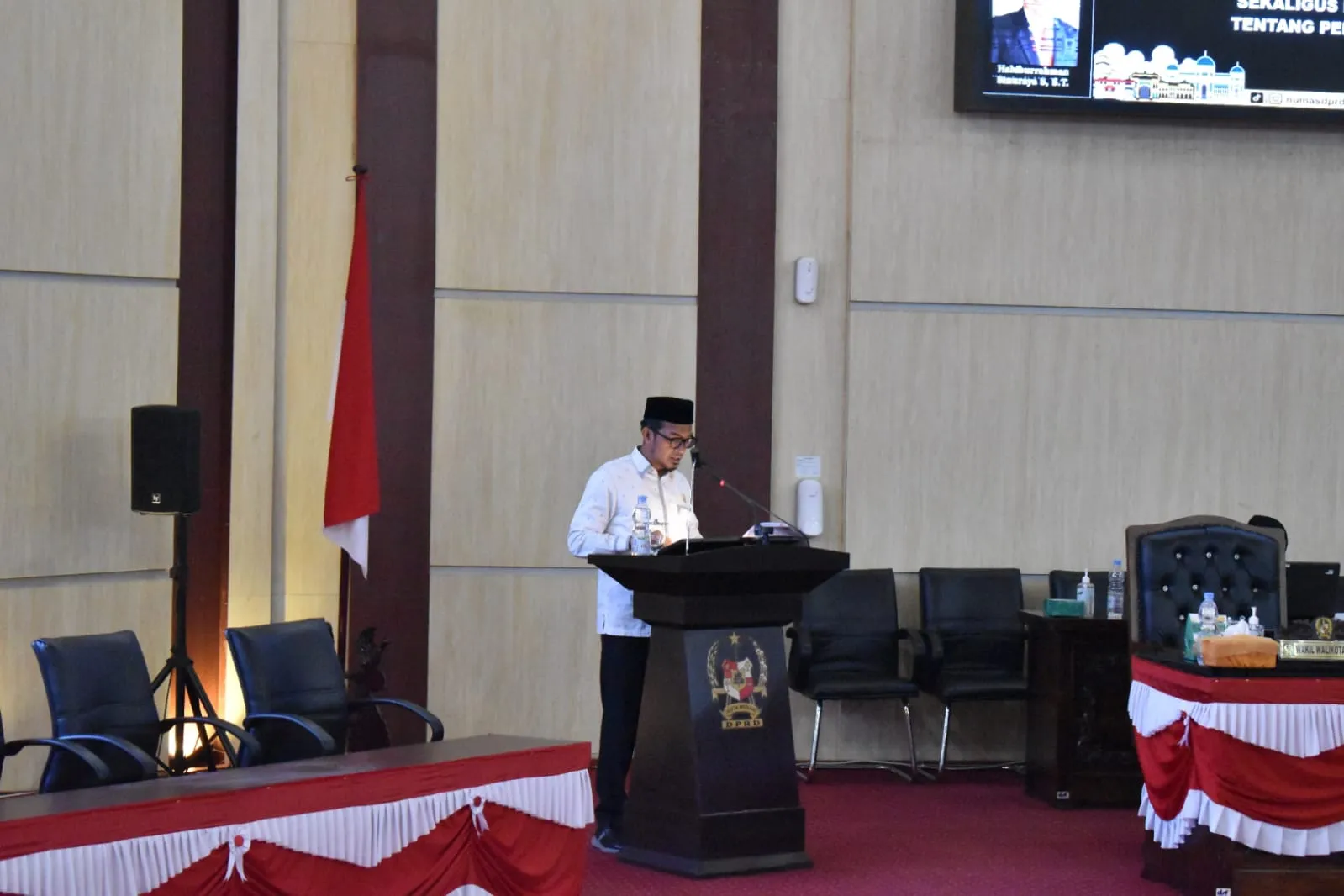 Pengembalian Dana Proyek Lampu 'Pocong' Harus Transparan