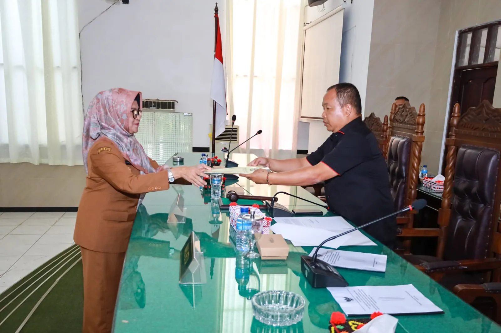 Wali Kota P. Siantar Sampaikan Nota Jawaban Atas Pemandangan Umum Fraksi DPRD