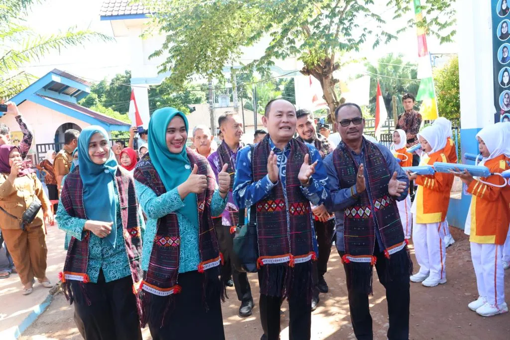Rosalina Sambut Kunjungan Tim Evaluasi Desa Binaan Prov Sumut di Tapsel