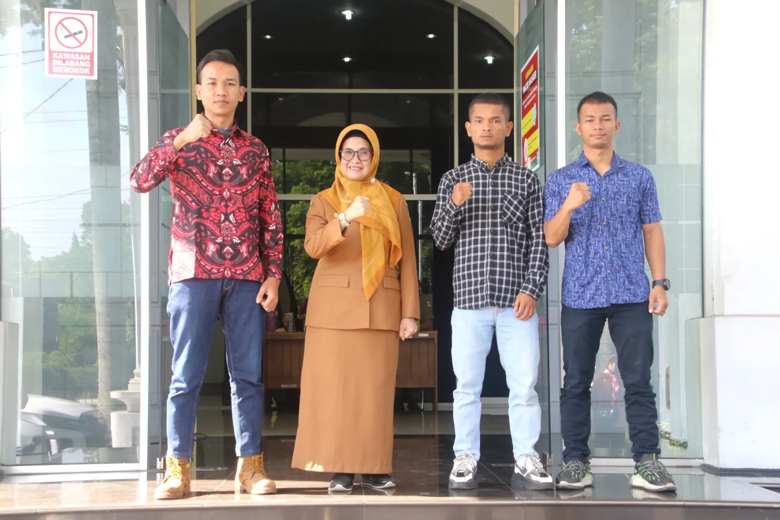 Wali Kota Pematang Siantar Berangkatkan 2 Atlet PSSC