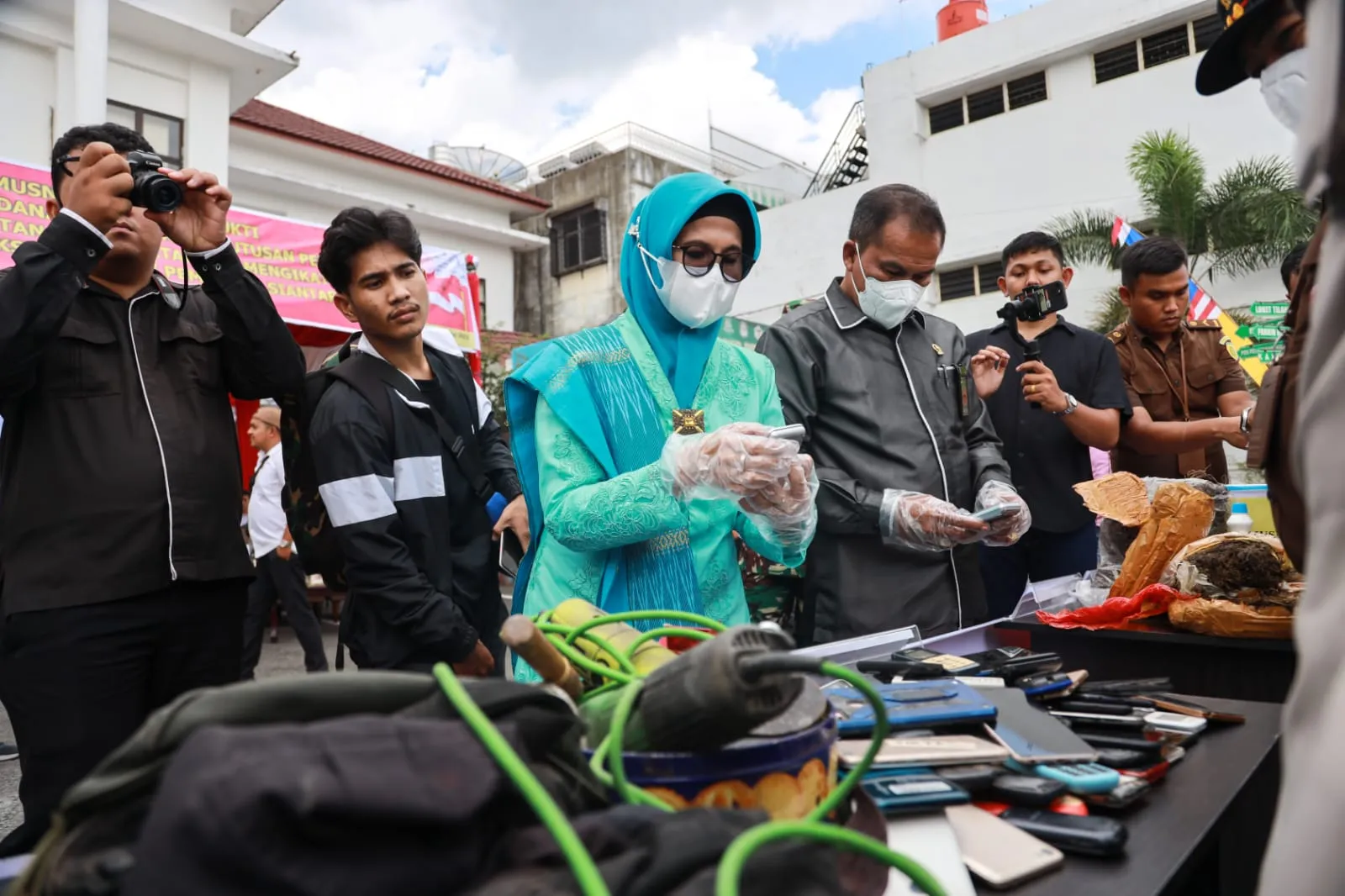 Kejari Pematang Siantar Lakukan Pemusnahan Barang Bukti