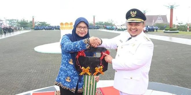 HUT RI Ke-78, Puskesmas Simarpinggan Dapat Kado Dari Bupati