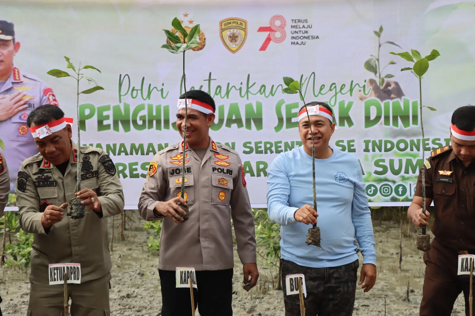 Forkopimda Batu Bara Tanam 1000 Pohon Bakau