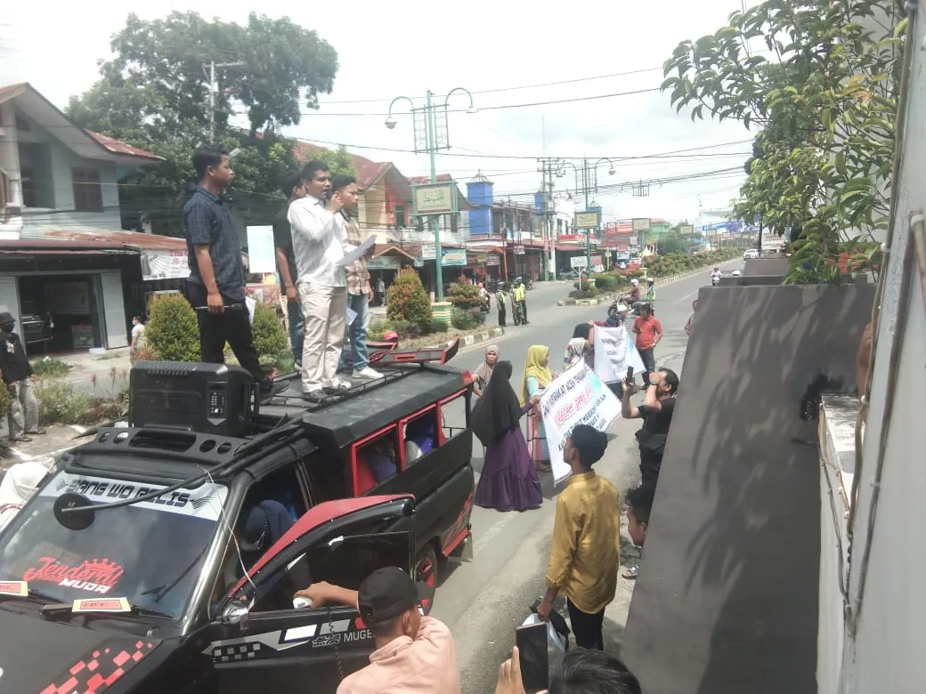Syakir Tidak Direkom , Amat Kecam DPRK Agara.