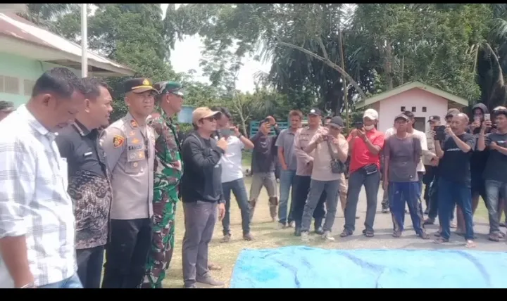 Tuntutan Waga Tutup Galian C Gol, Dalam 3 Hari Tumpukan Tanah Harus Steril