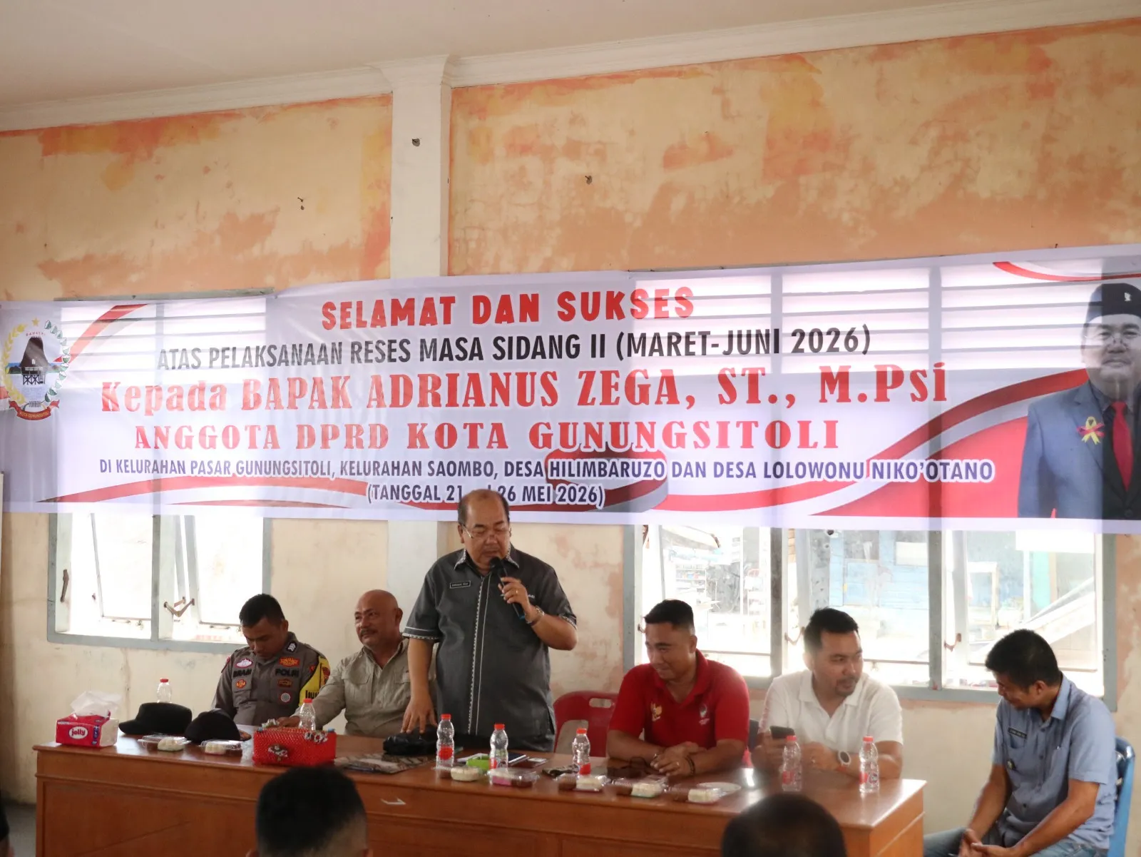 Reses Hari Ke 2 Di Kelurahan Saombo, Ketua DPRD Gunungsitoli Serap Aspirasi Warga .