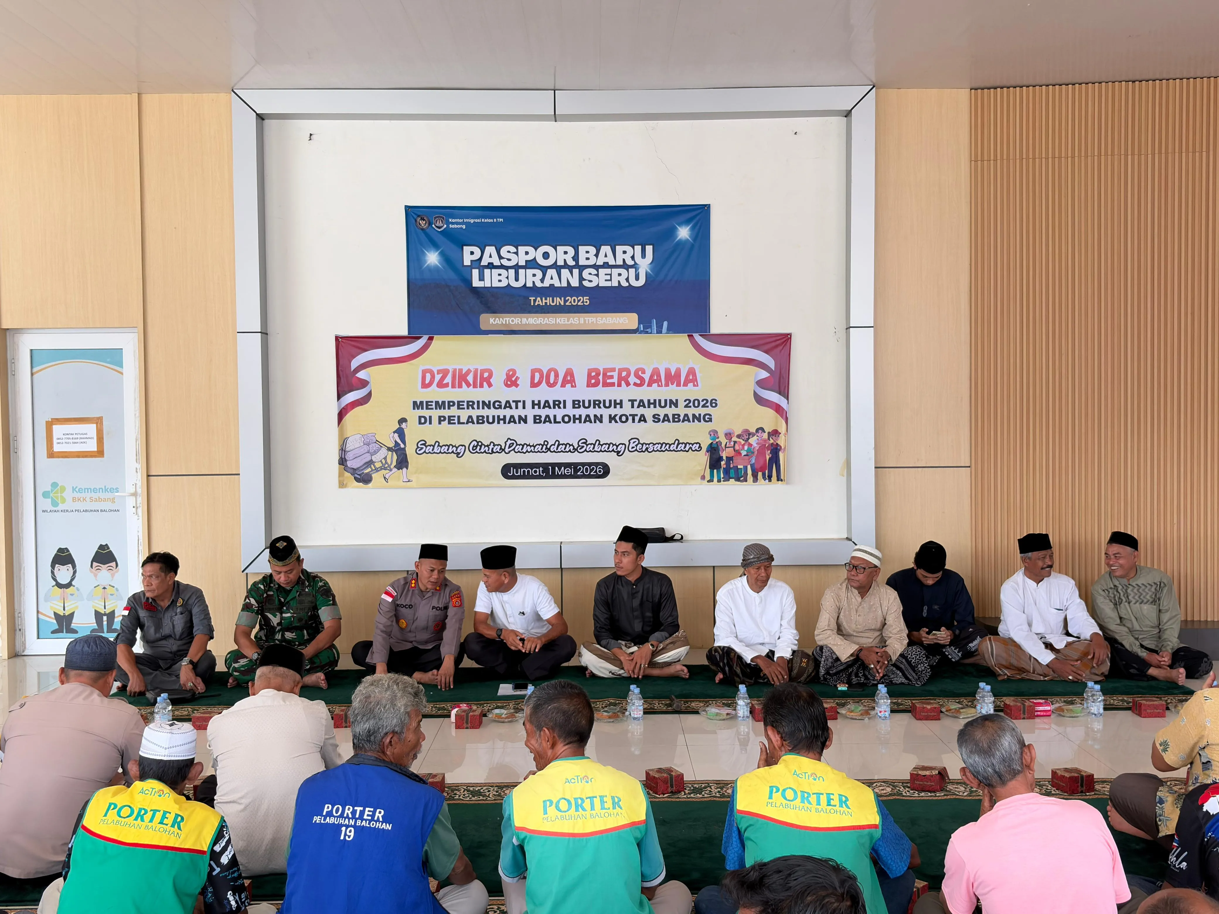 Kapolres Sabang Hadiri Zikir dan Doa Bersama Buruh di Pelabuhan Balohan