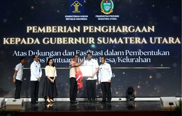 Gubsu Dan Mehum RI Resmikan 6.110 Posbankum di Desa Sumut