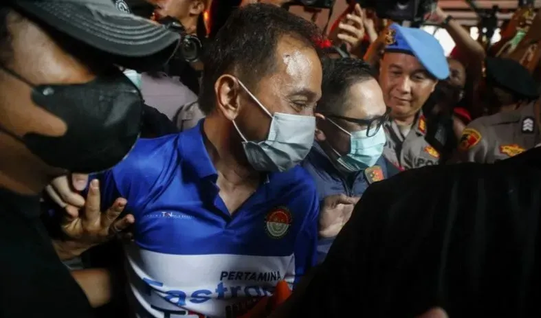 Roy Suryo Dan Tifa Dirawat di RS Polri Usai Pemeriksaan