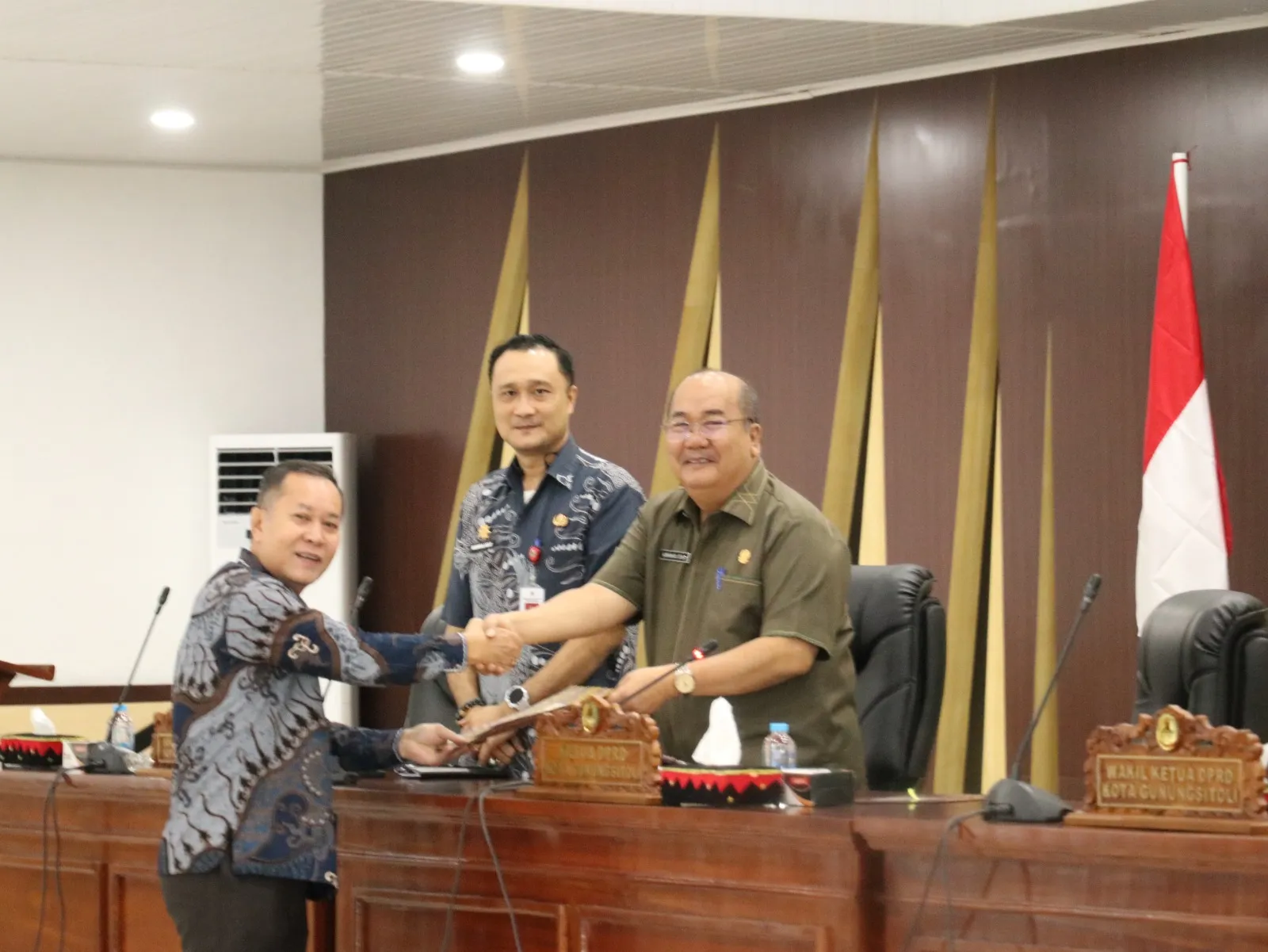 DPRD Gunungsitoli Gelar Laporan Reses Bahas Tiga Agenda