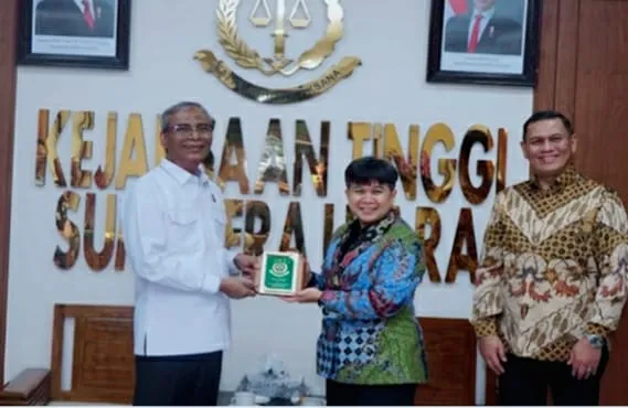 Dirut PT Inalum Kunjungi Kajati Sumut