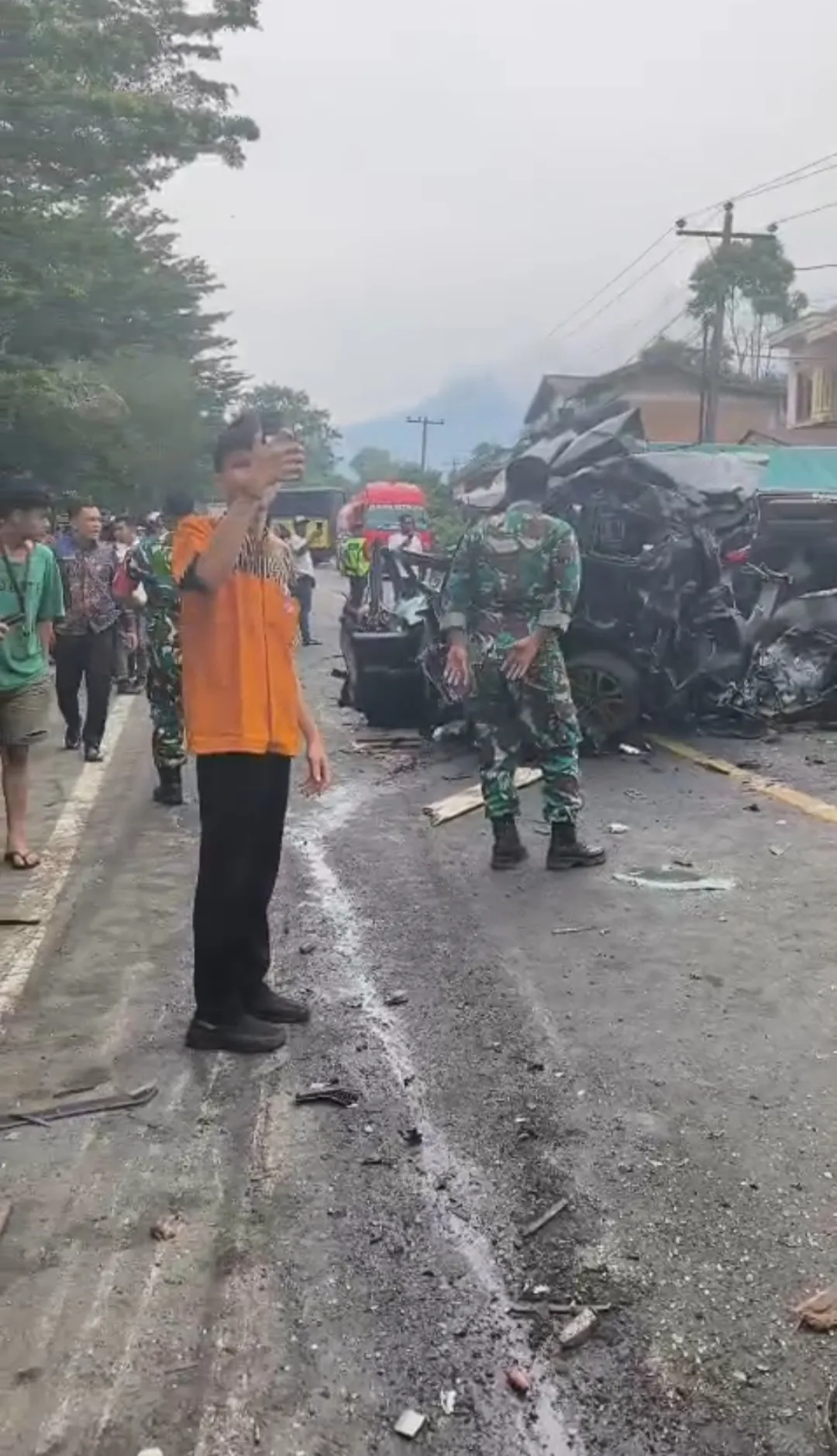 Truk Fuso Rem Blong Penyebab Tabrakan Beruntun di Jalan Medan-Berastagi, 4 Tewas, 8 Luka-luka