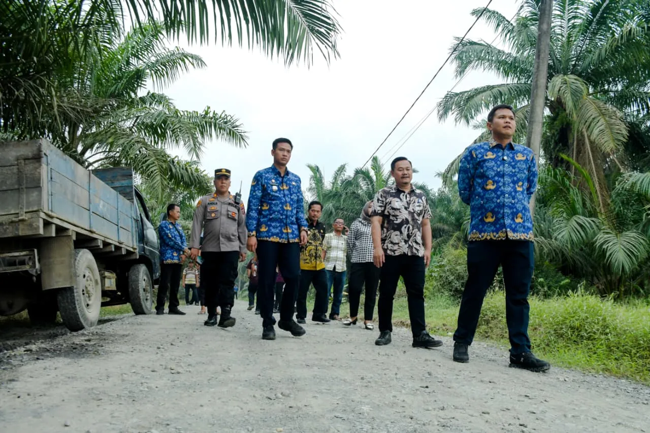 Wabup Sergai Tinjau Progres Jalan Penghubung Tebing Tinggi–Tebing Syahbandar