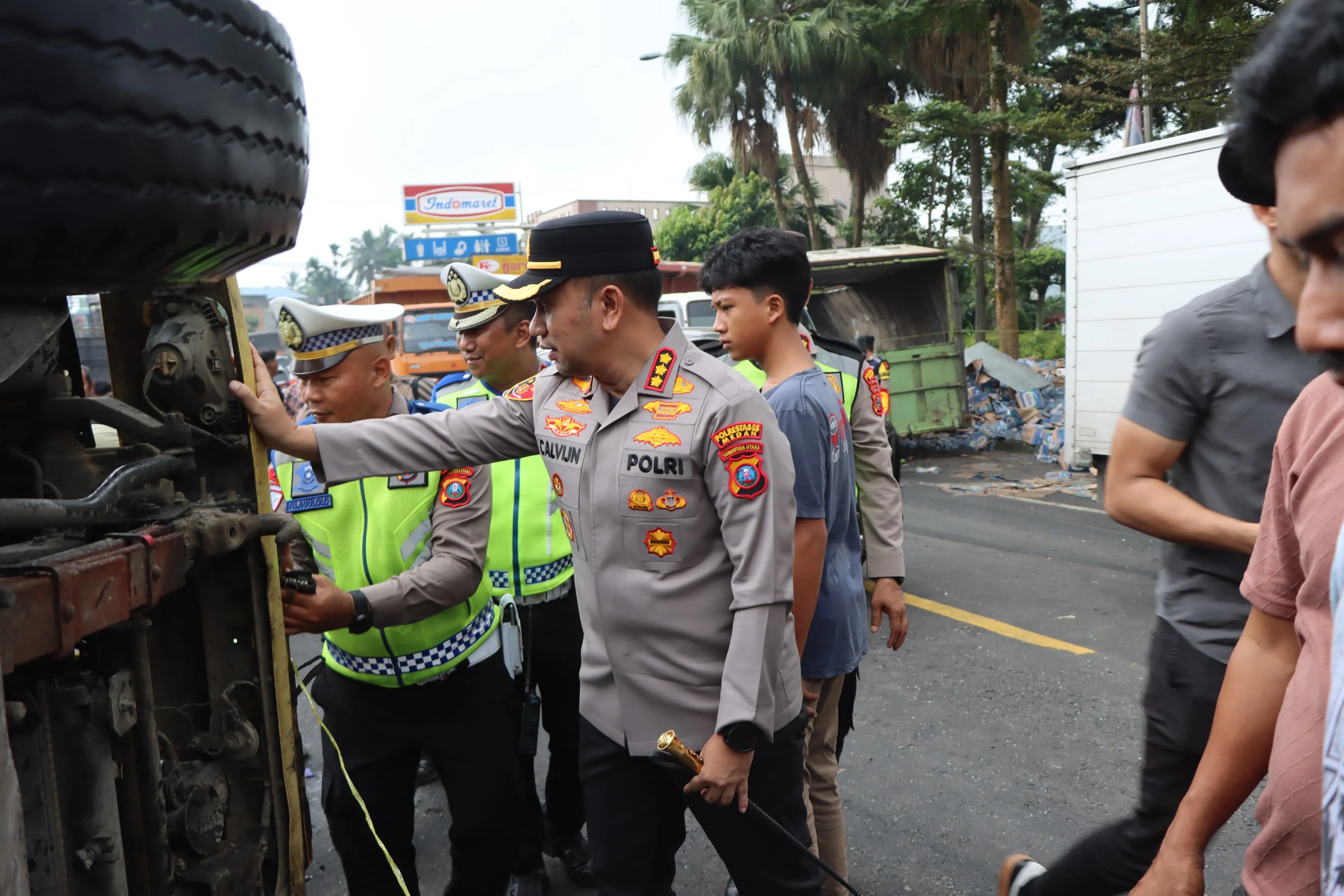 Supir Truk Air Mineral Tabrakan Beruntun Di Jalur Medan-Berastagi, Terancam 6 Tahun Penjara