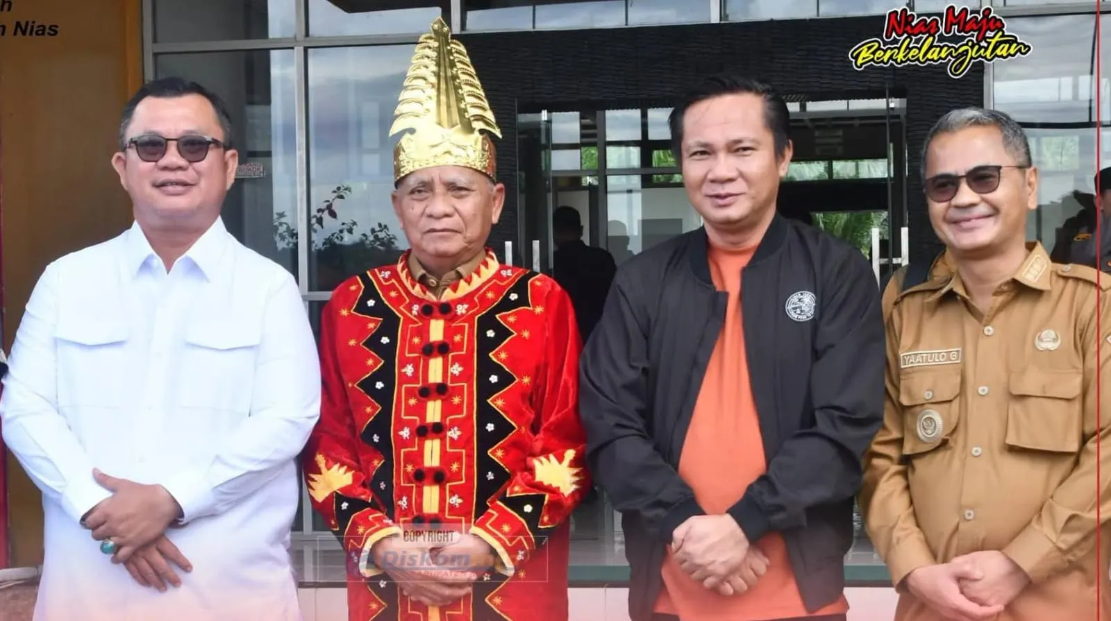 Bupati Nias Sambut Kedatangan Wagub Sumut Di Bandara Binaka