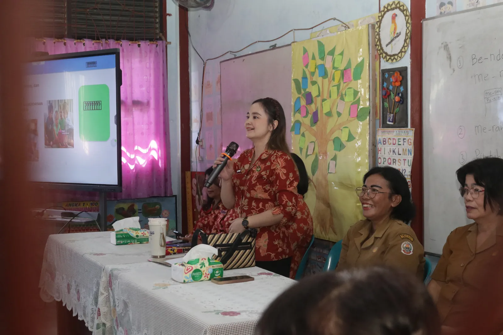 Ketua DWP Kota Gunungsitoli Pimpin Sosialisasi Edukasi Bijak Generasi Cerdas, Aman, dan Berkarakter