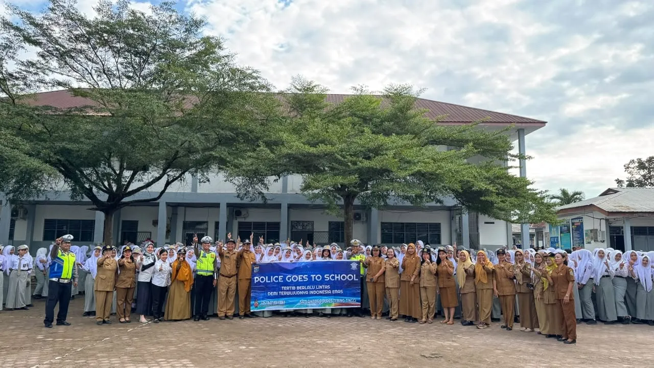Police Goes To School: Pelajar Menjadi Pelopor Keselamatan Berlalulintas
