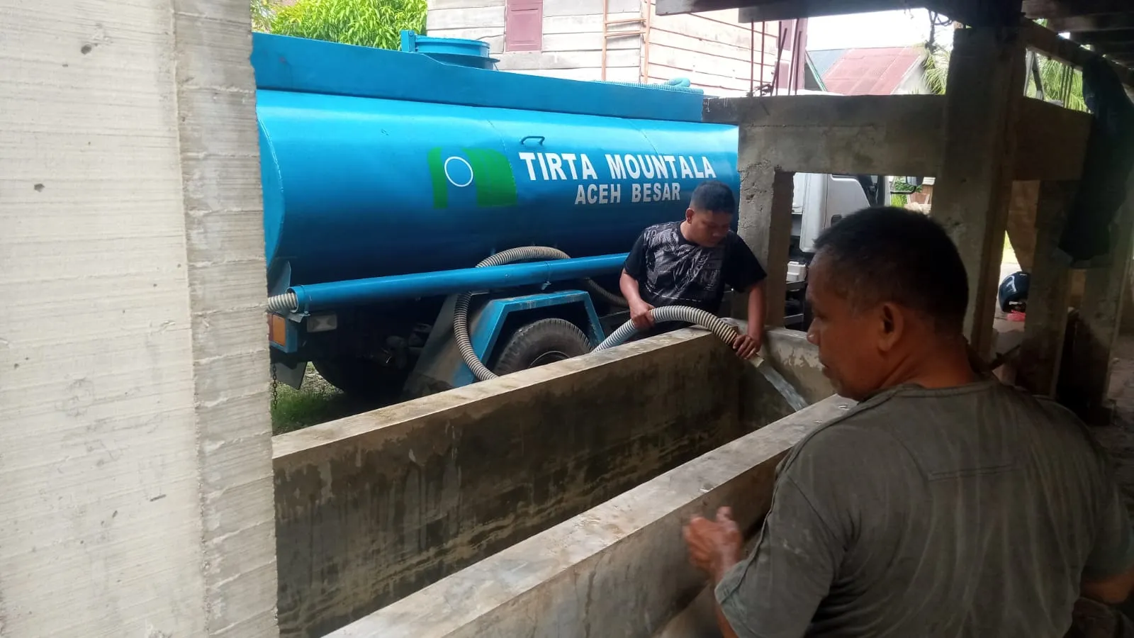 Atasi Krisis Air, Perumdam Tirta Mountala Salurkan 270 Ribu Liter Air Bersih ke Warga Aceh Besar