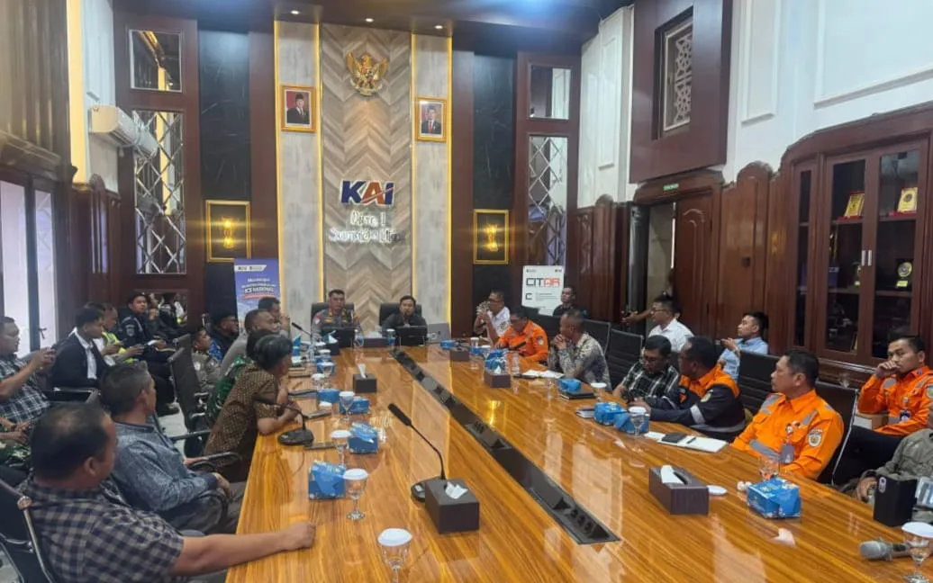 Buntut KA Tabrak Dump Truk, Perlintasan Liar KM 36+000 Perbaungan Ditutup Permanen