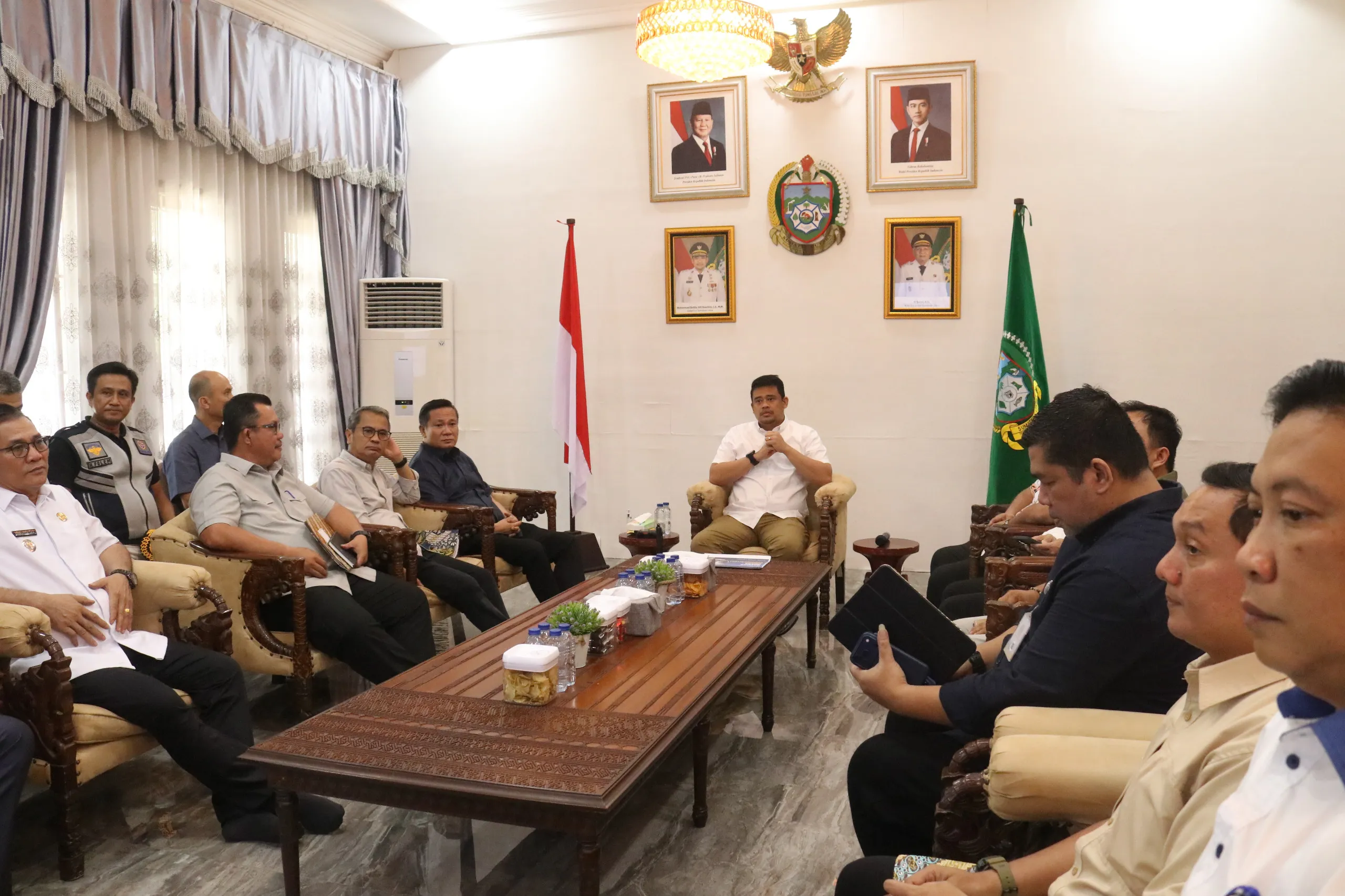 Perkuat Konektivitas dan Pembangunan, Gubsu Rapat Bersama Kepala Daerah se-Kepulauan Nias