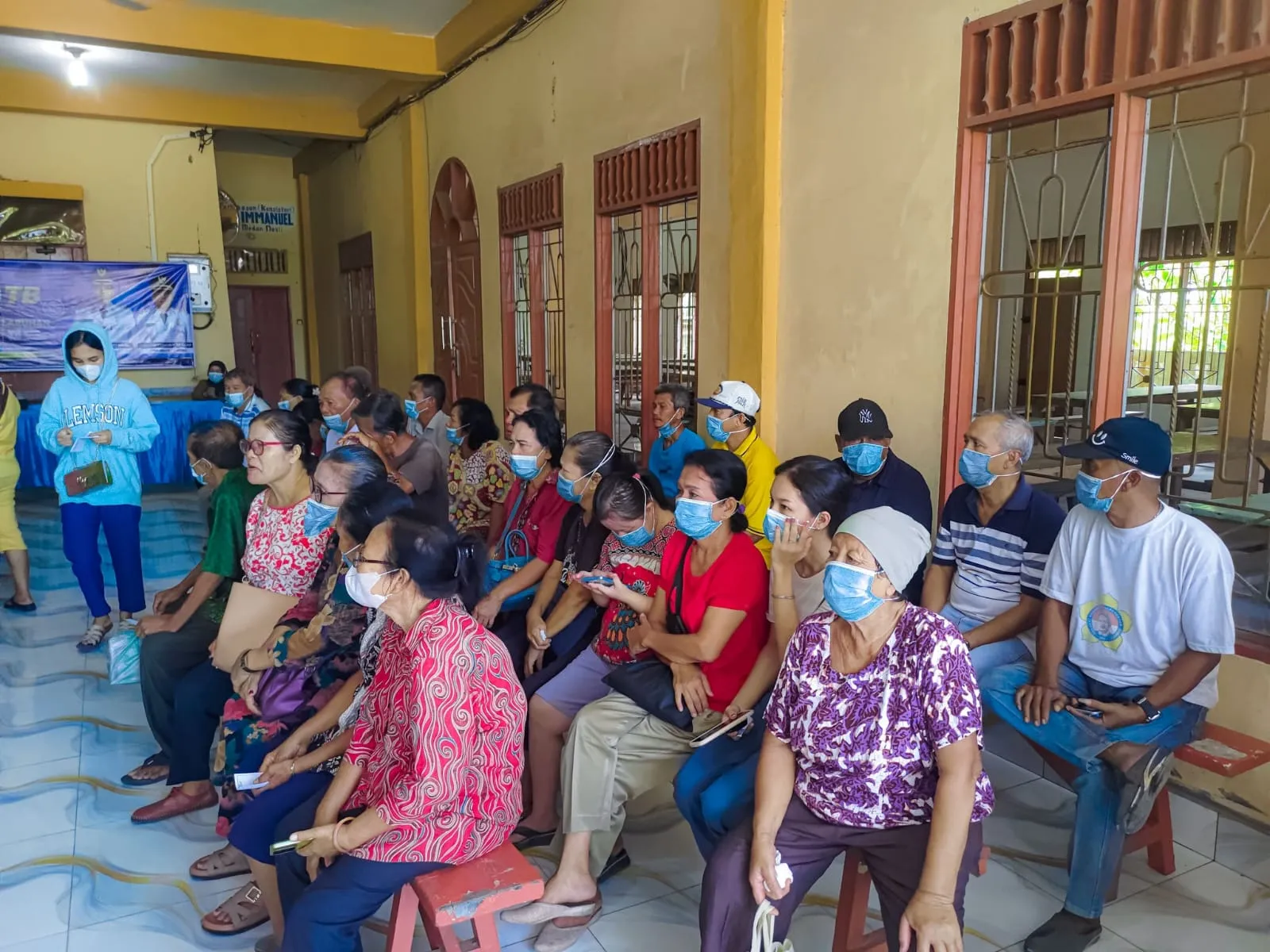 Dukung Eliminasi TBC, Puskesmas Medan Labuhan Tracing 100 Warga di Sei Mati