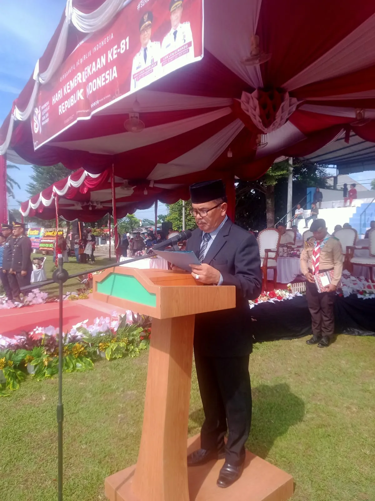 Kecamatan Sunggal Laksanakan Upacara Pengibaran Bendera HUT ke-81 RI