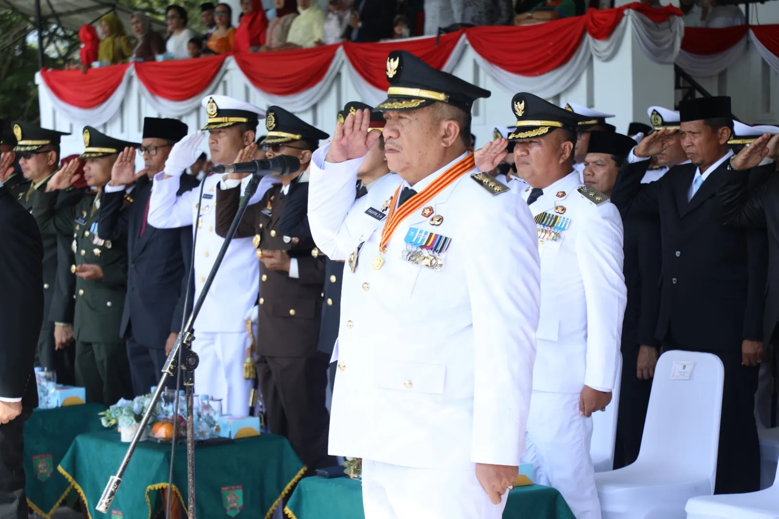 Bupati Asahan Pimpin Upacara HUT ke-81 RI di Alun-Alun Rambate Rata Raya
