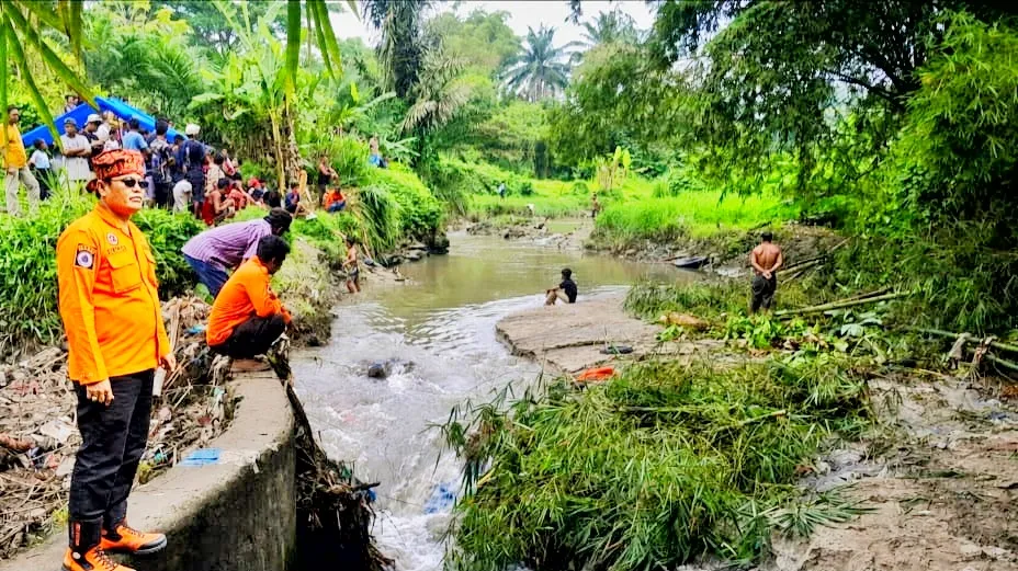 Gerak Cepat, BPBD Simalungun Bantu Pencarian Anak Hanyut Saat Cari Daun Pisang