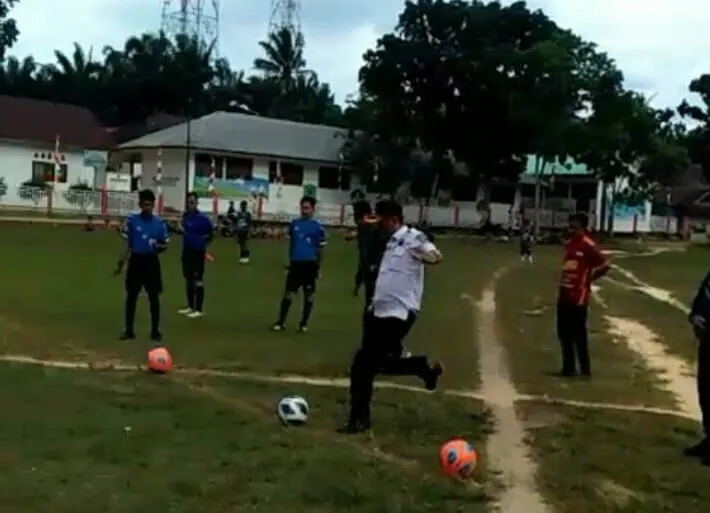 31 Tim Perebutkan Trofi HUT ke-81 RI di Turnamen Sepak Bola Halongonan
