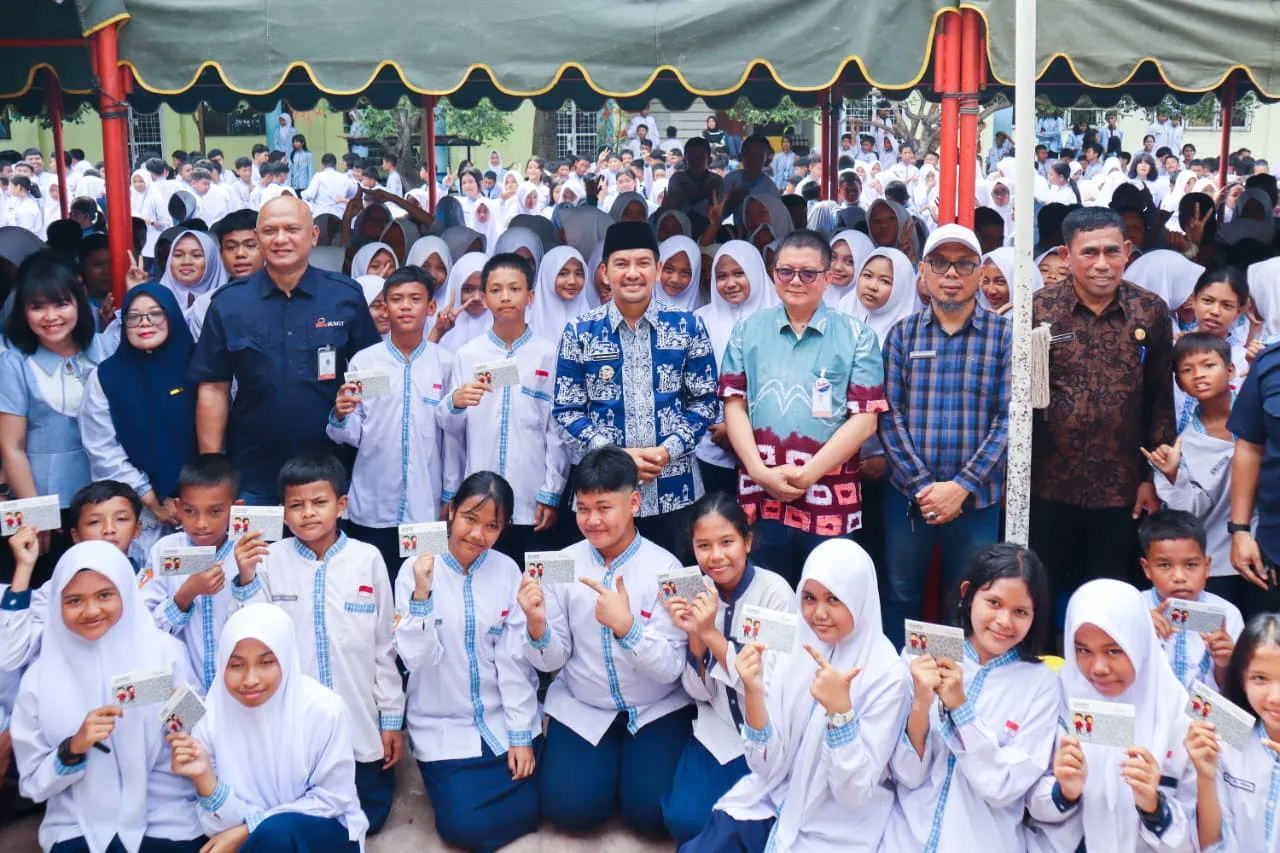 Wali Kota Tebing Tinggi Ajak Pelajar Budayakan Menabung Sejak Dini