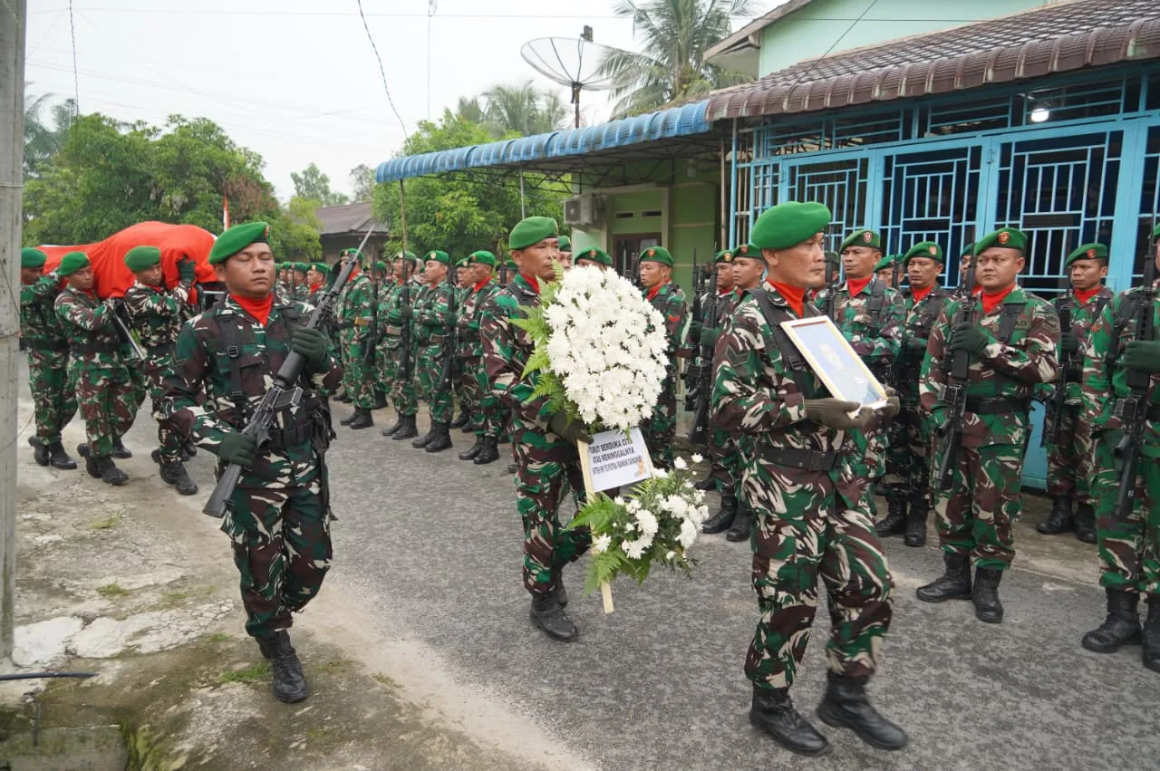 Danrem 022/PT Pimpin Upacara Pemakaman Militer Kapten Inf Putra Irawan Damanik di Asahan