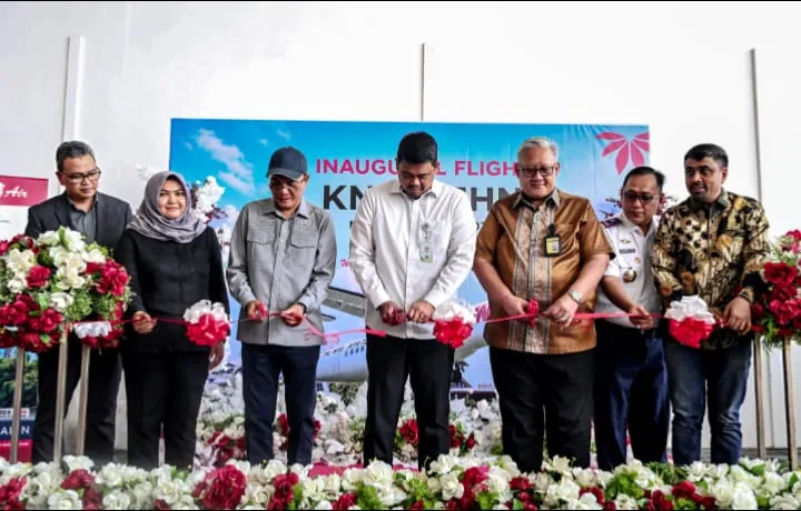 Gubsu Resmikan Penerbangan Perdana Wings Air Kualanamu–Mandailing Natal