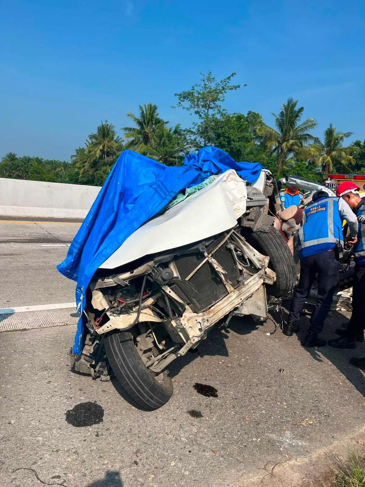 Avanza Tabrak Truk Fuso Di Tol Medan -Tebing Tinggi, Satu Tewas Tujuh Luka-Luka