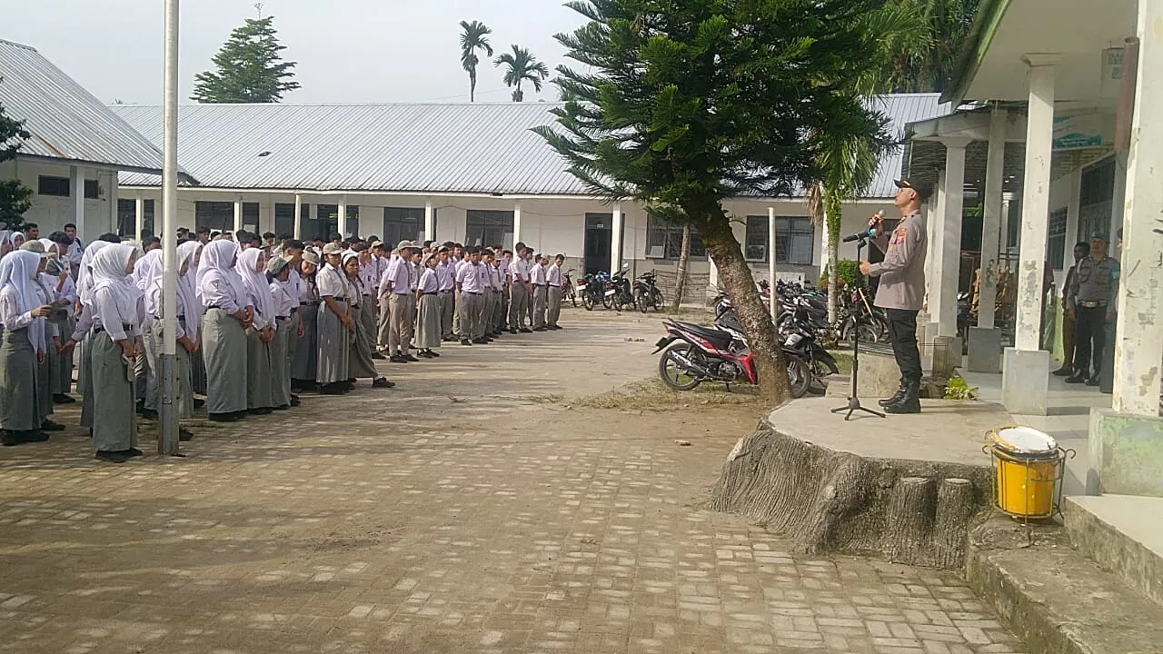Polsek Sipispis Tingkatkan Kesadaran Pelajar