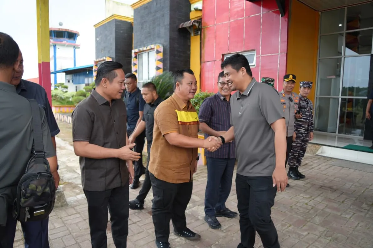 Wali Kota Gunungsitoli Antar Keberangkatan Gubsu Bobby Nasution