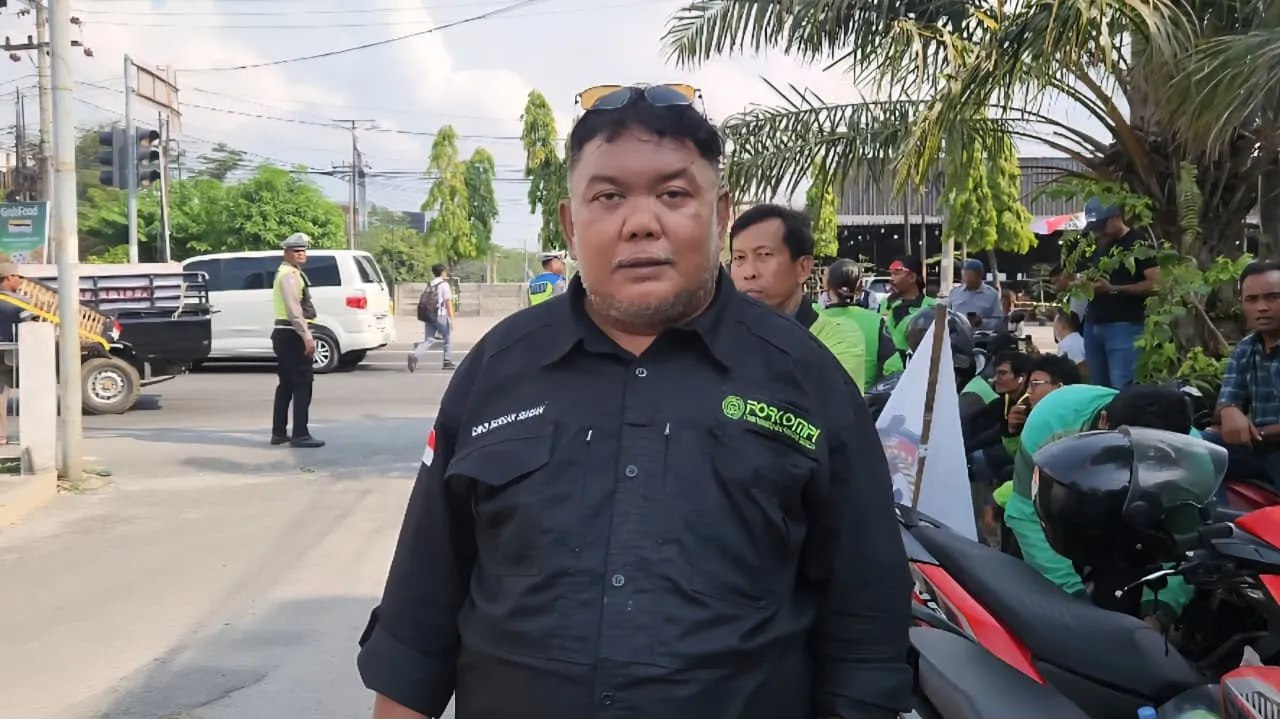 Ketua FORKOMPI Sumut Ajak Masyarakat Pasang Bendera Merah Putih HUT Ke 81 RI