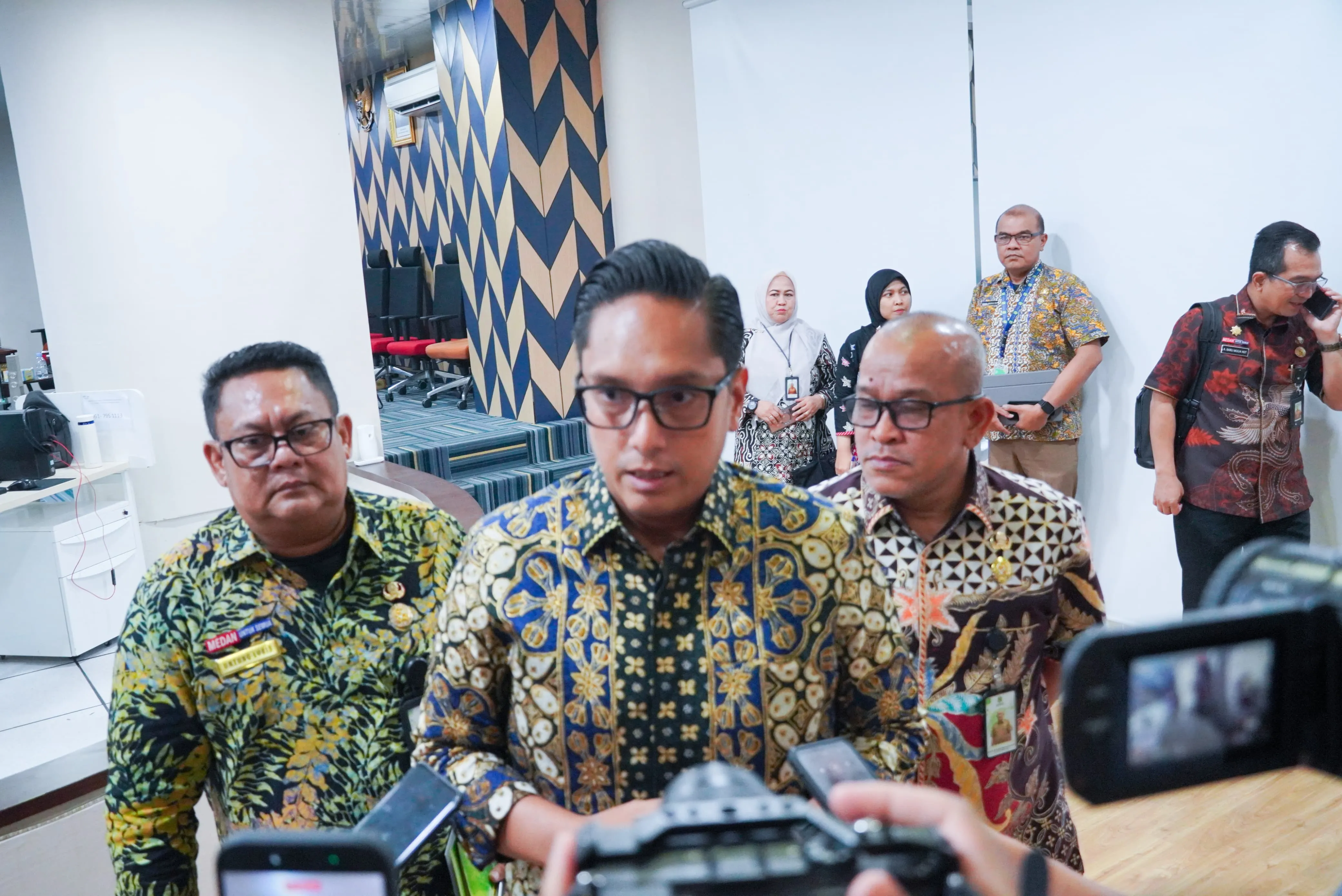 Wali Kota Medan Dorong Program MBG Jadi Penggerak Ekonomi Warga