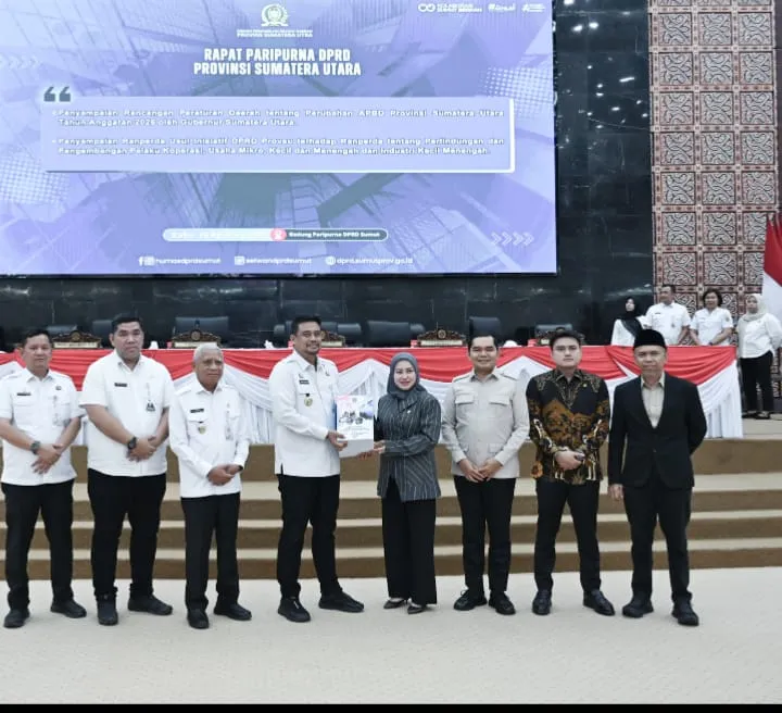 Gubsu Serahkan Ranperda P-APBD 2026 ke DPRD, Fokus Infrastruktur dan Pemulihan Pascabencana
