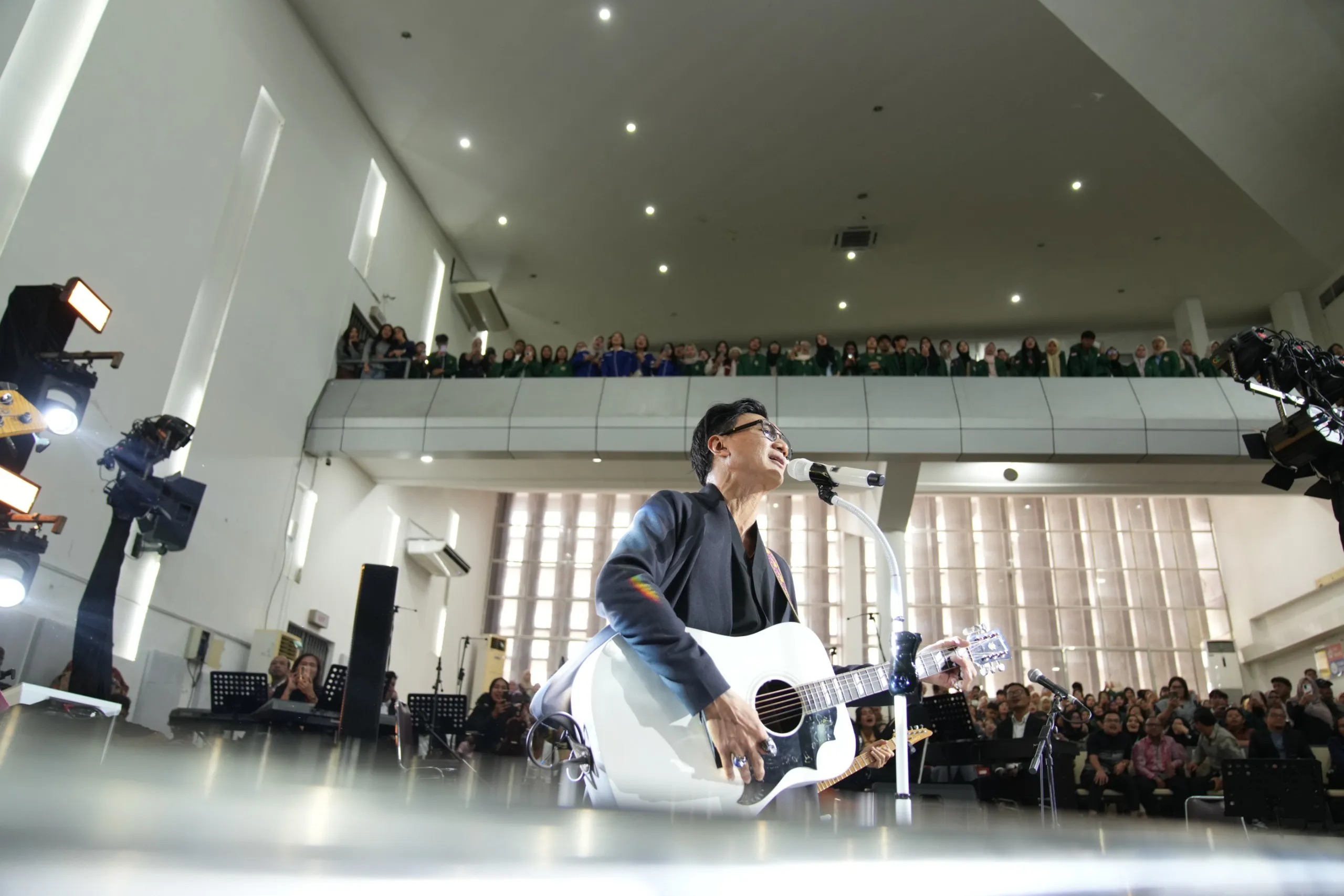 Dies Natalis ke-74 USU, Anji Bawakan Lagu Menunggu Kamu dan Dia