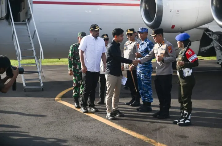 Bobby Nasution Dampingi Wapres Tinjau Hunian Tetap dan Infrastruktur di Tapteng