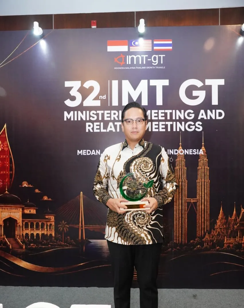 Kota Medan Terima Penghargaan Gold Circular Economy di Forum IMT-GT