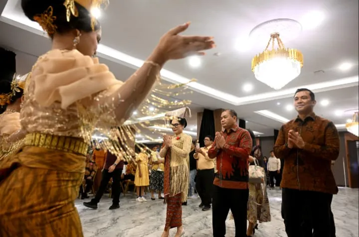 Pj Sekdaprovsu Hadiri Pesta Olob-Olob GKPS Resort Medan Barat