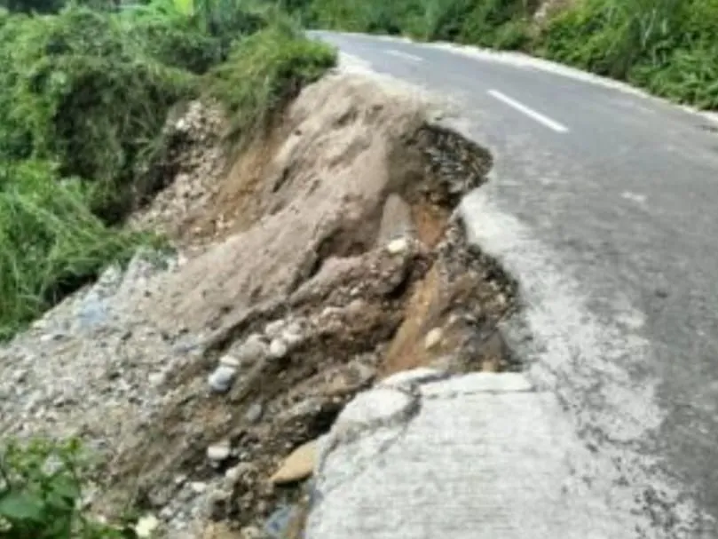 Bronjong 8 Meter di Kotanopan Ambruk, Komisi III DPRD Madina Gelar RDP Dengan Kadis PUPR