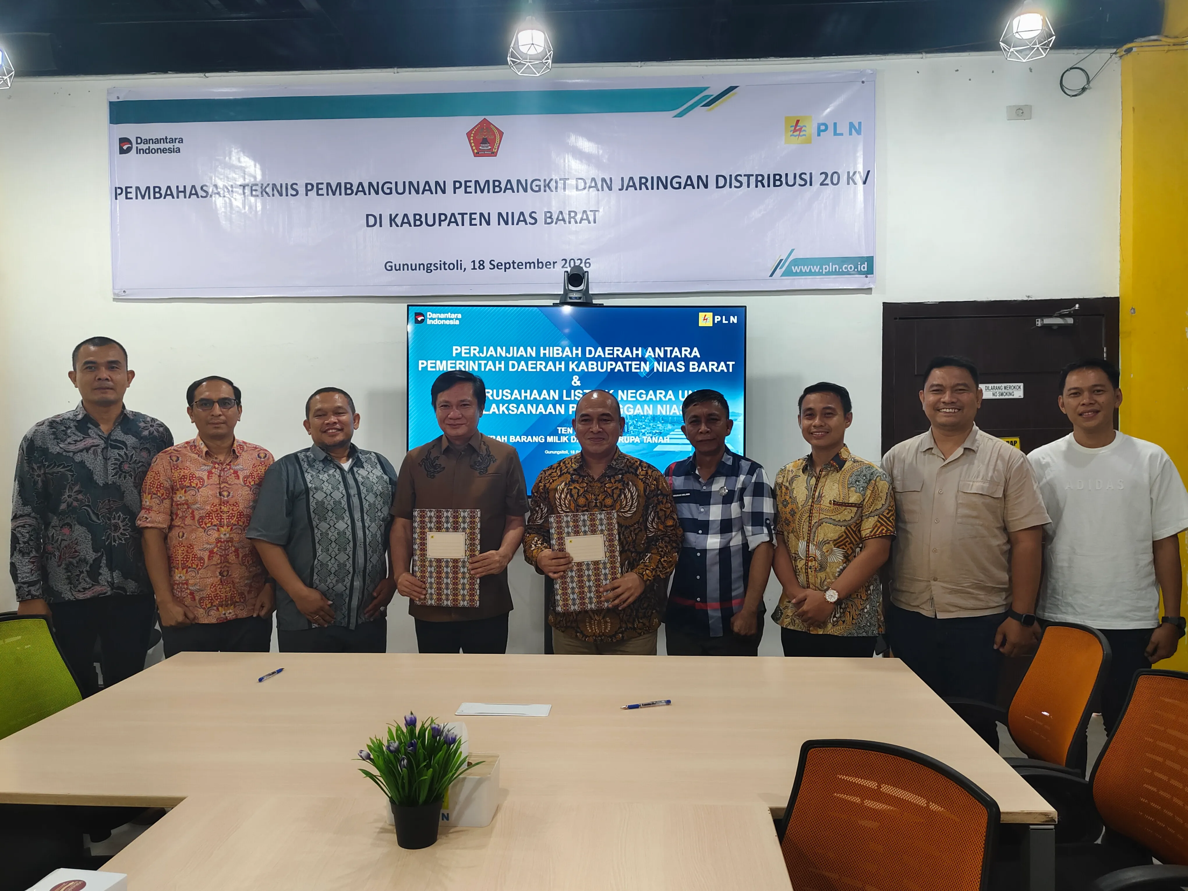 Pemkab Nias Barat Hibahkan Lahan untuk Pembangunan PLTD 10 MW