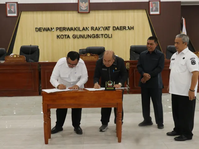 DPRD dan Pemko Gunungsitoli Teken Nota Kesepakatan KUA-PPAS P-APBD 2026