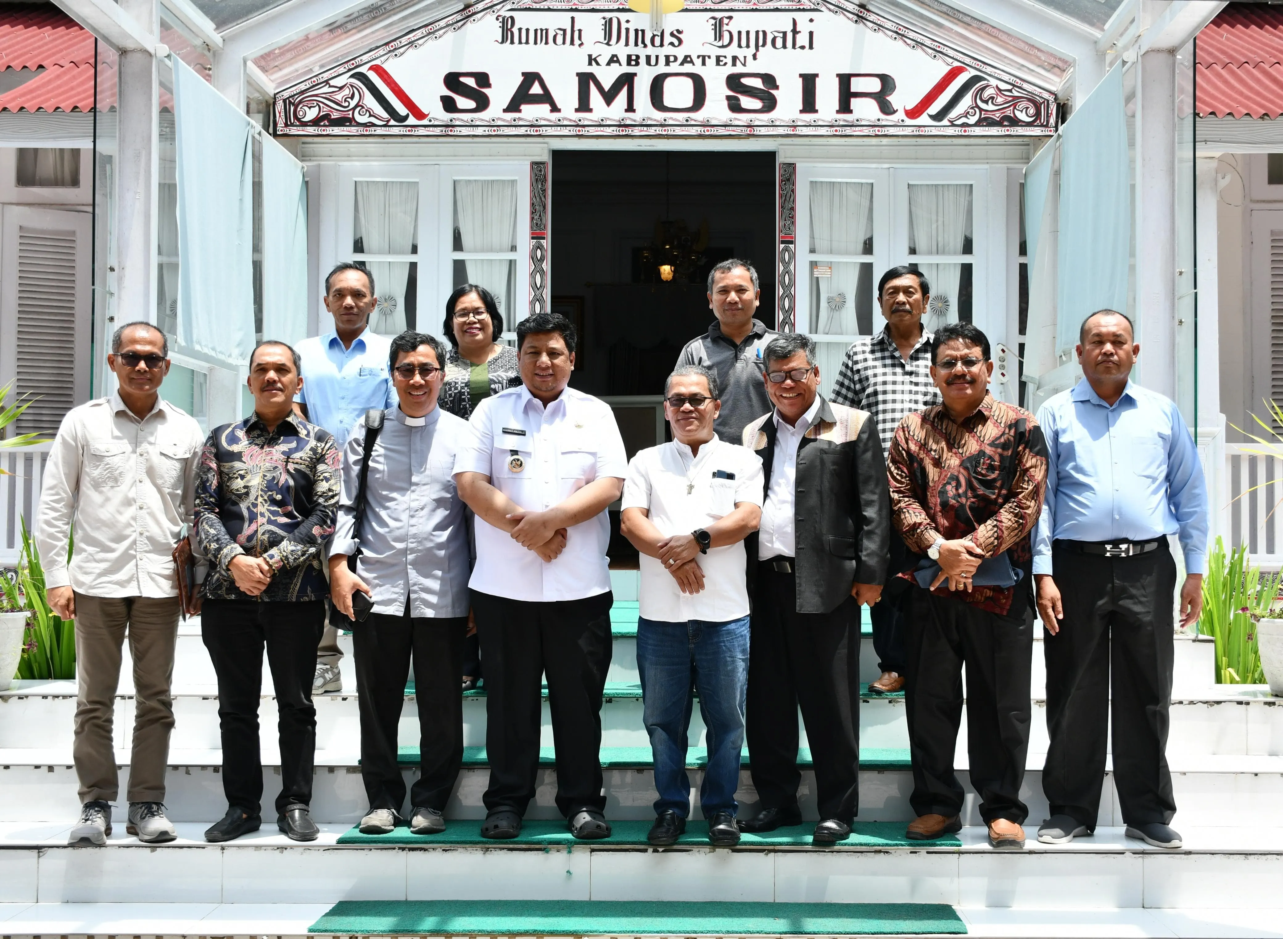 Bupati Samosir Dukung Pendirian SMA Plus Berasrama Katolik Santo Mikael Pangururan