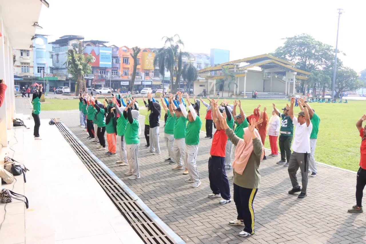 Pemko Binjai Gandeng Anlene Gelar Senam Lansia di Lapangan Merdeka
