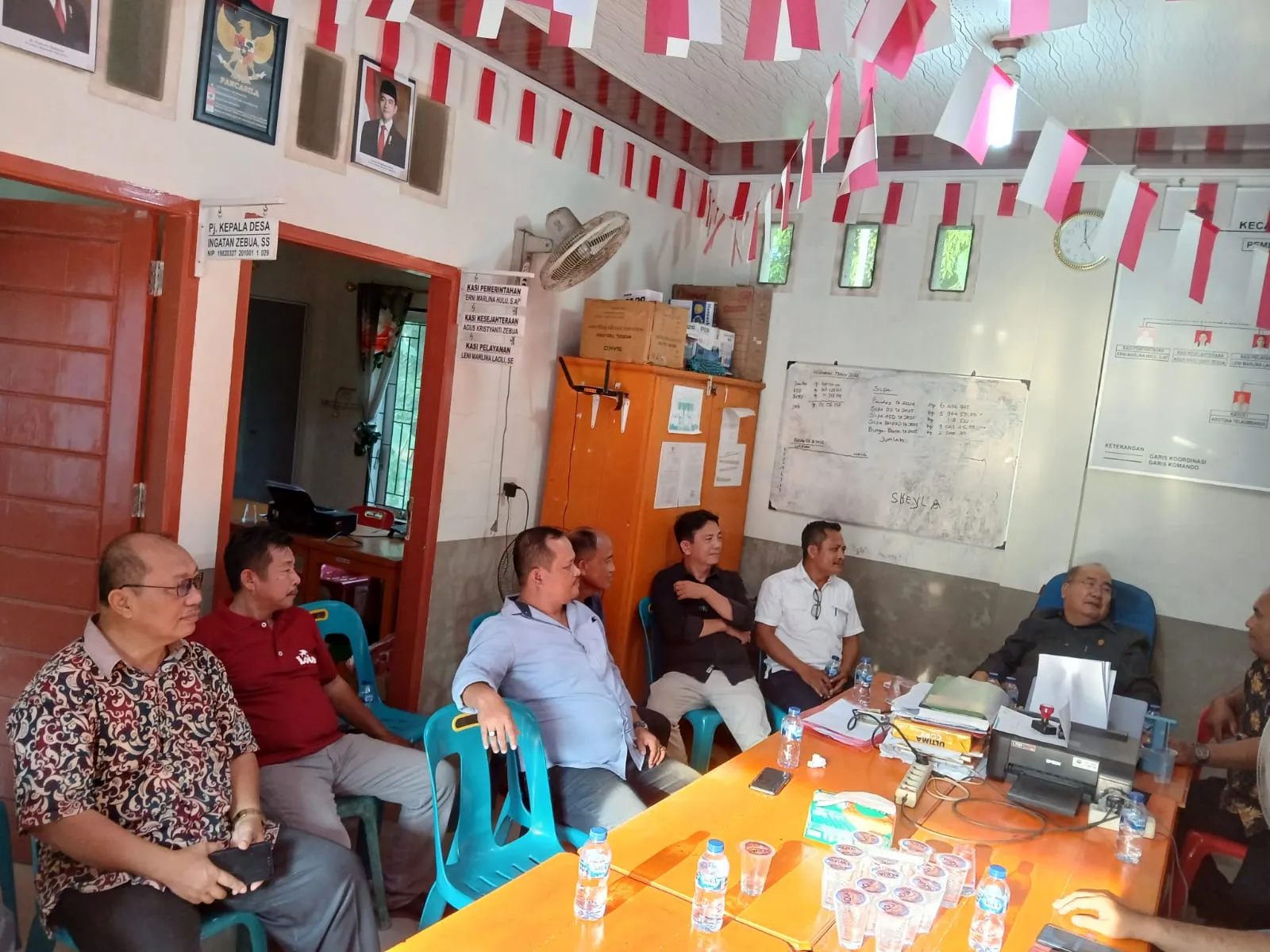 Ketua DPRD Gunungsitoli Respons Cepat Keluhan Jalan Sirtu di Onozitoli Sifaoroasi