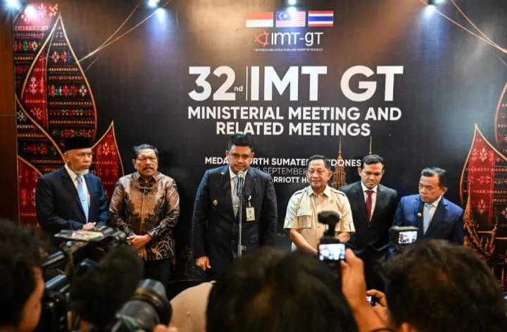 Mendagri Apresiasi Inisiatif Bobby Satukan 10 Gubernur se-Sumatera Perkuat Kolaborasi Pembangunan